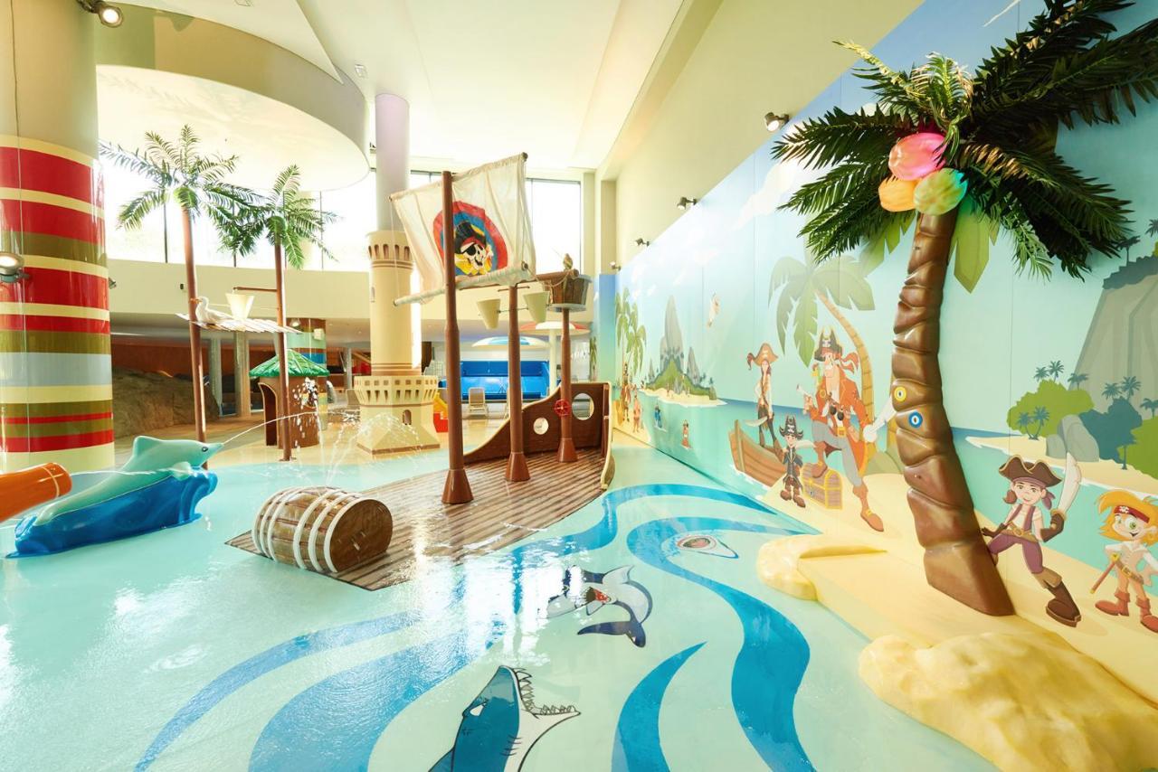 Vacationclub - Baltic Park Fort Apartament E.116 Swinoujscie Bagian luar foto